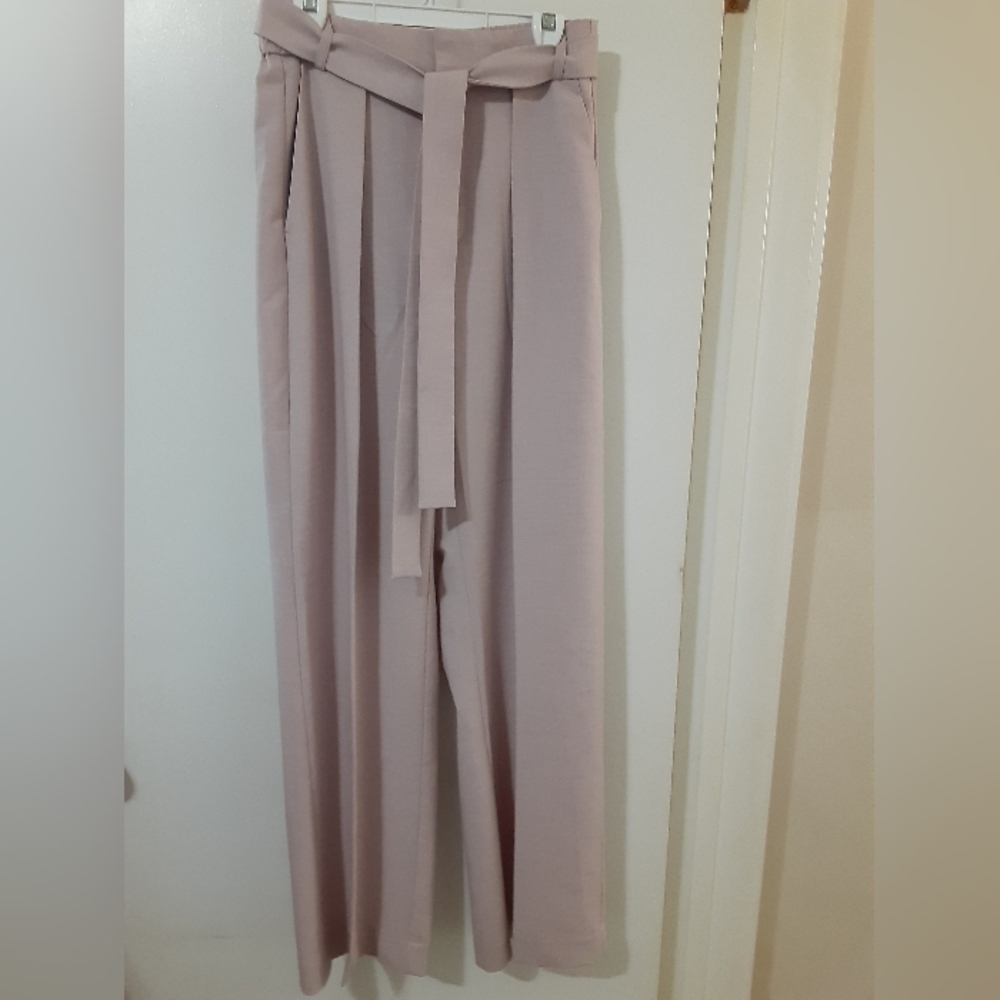 InWear blush pink wide leg belted trousers, women’s size Medium, NWT. - Picture 3 of 9